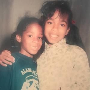 Meet your Posher, Nekia